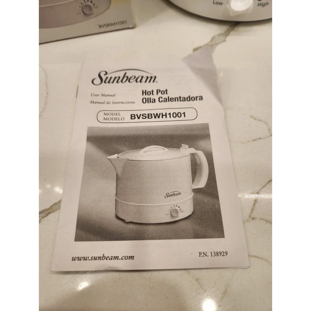 Sunbeam Hot Pot Express Adjustable Heat 32 Ounces Quick Heating White NOB